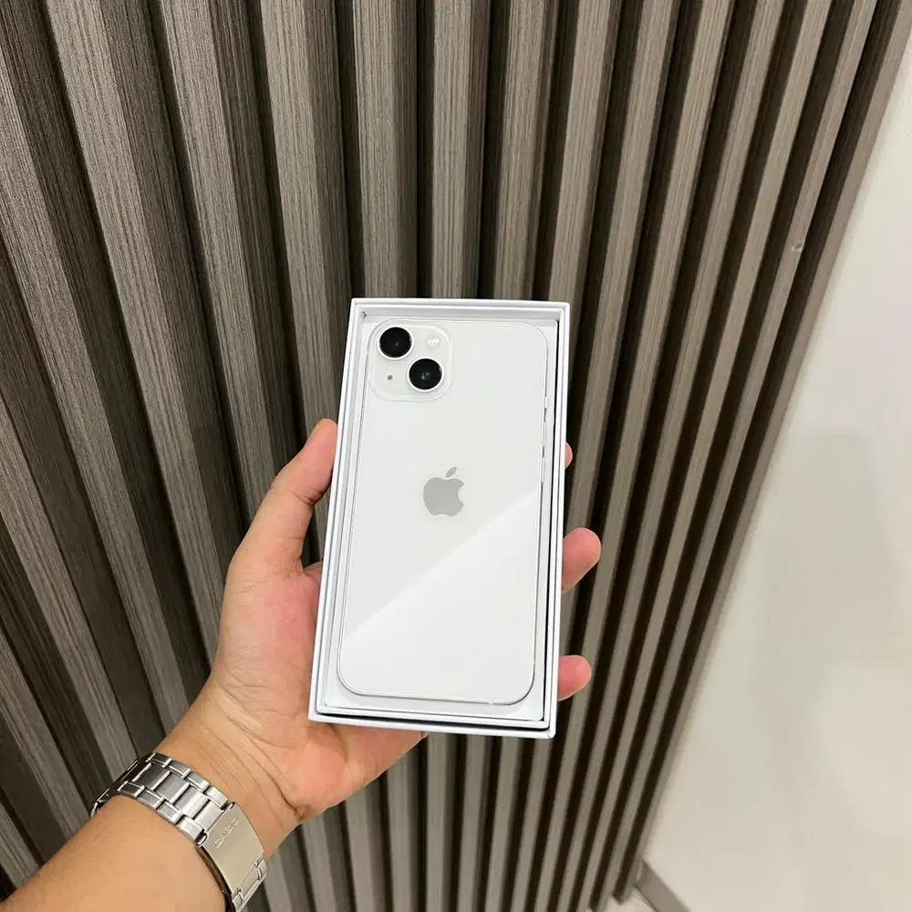 iPhone 13 128Gb white no simlock