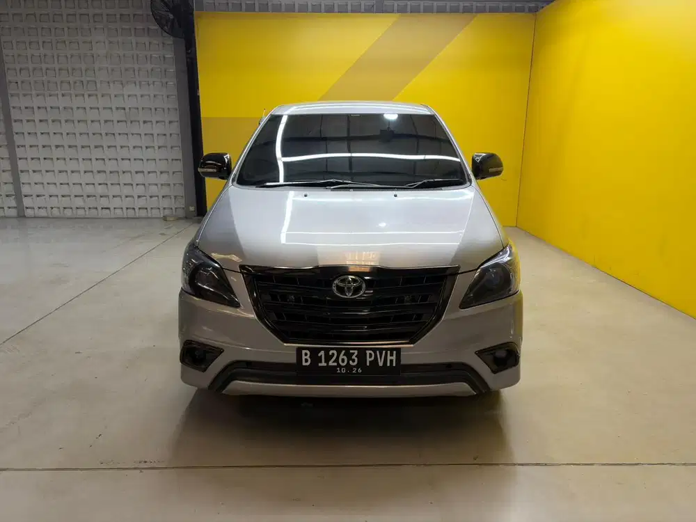 KIJANG INNOVA 2.5 G DIESEL AT 2015