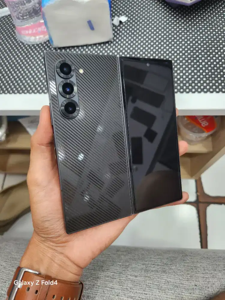 Samsung Z Fold 6 12/256GB Resmi Sein Crafted Lengkap