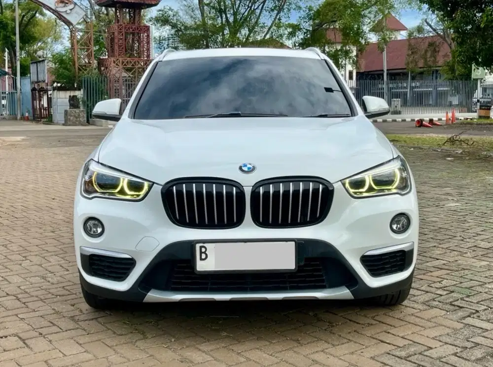 BMW X1 SDRIVE18i AT PUTIH 2019