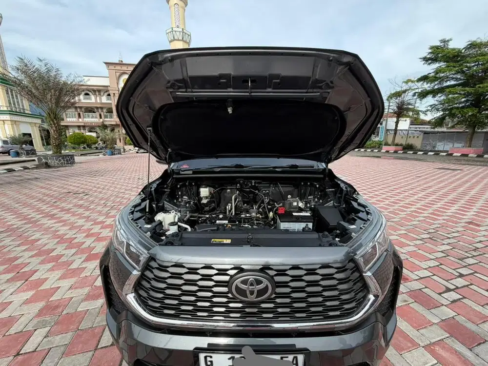 Toyota Kijang Innova 2023 Bensin