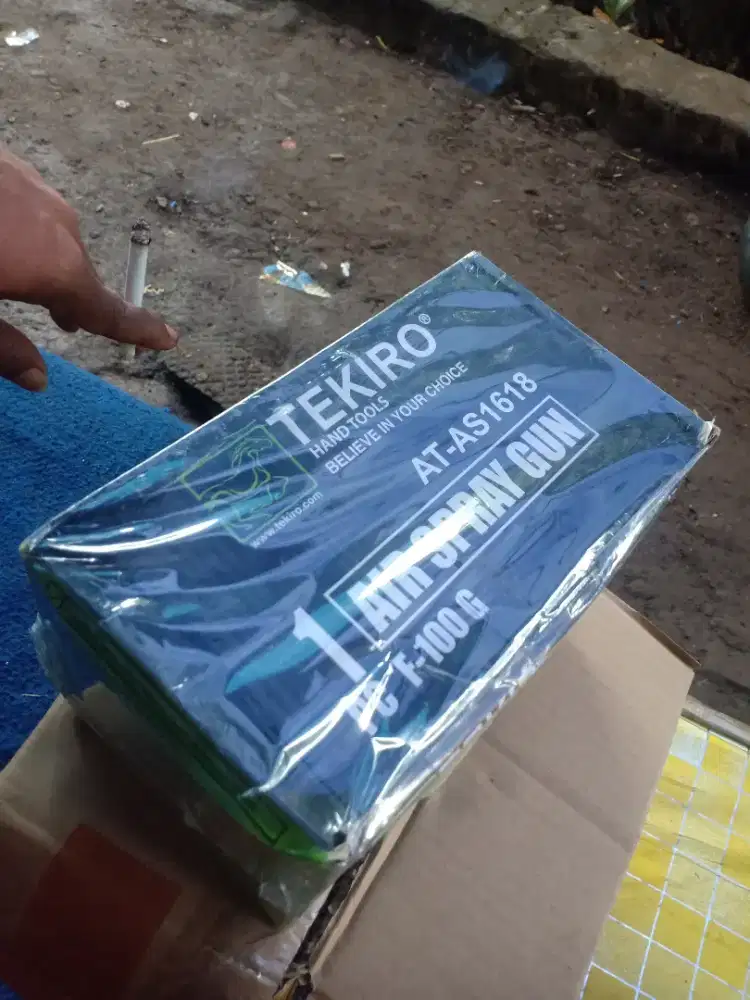 Sprayguns TEKIRO F100 G