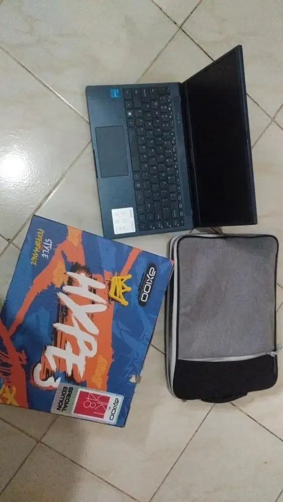 Laptop axioo hype 3 edisi jkt 48