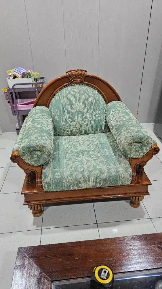 Dijual Cepat Sofa