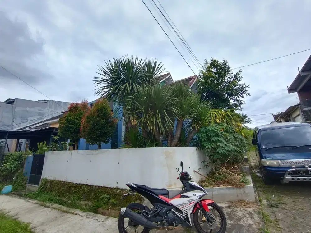 DIJUAL RUMAH HOOK AREA KARANGPLOSO