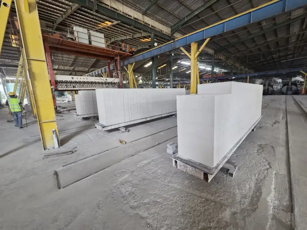 BATA RINGAN STANDAR AAC-SNI