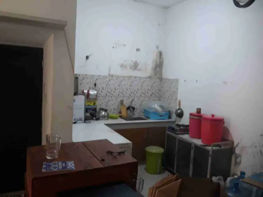 Dijual Ruko Sekaligus Tempat Tinggal Dijadikan Usaha Siap Huni Lokasi Strategis