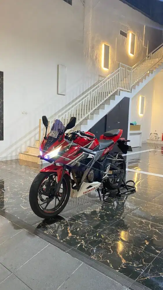 Honda cbr 150R 2016 facelift