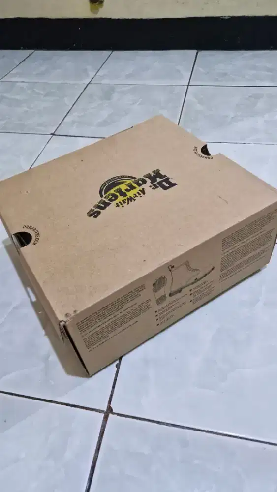 Dr. Martens Voss II Quad Women's Sandals - Black color