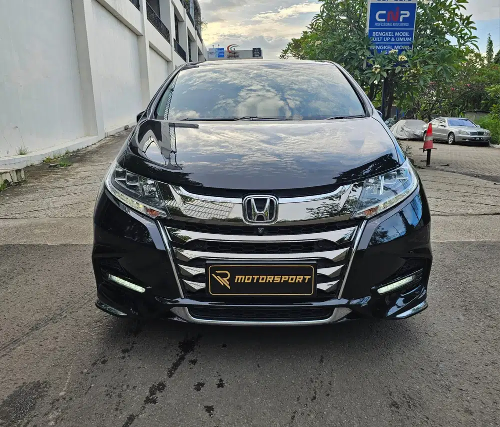 (Prestige) Honda Odyssey 2020 low km record mugen