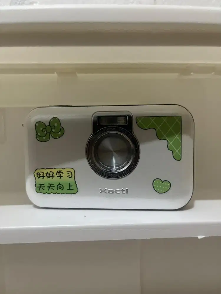 Digicam Sanyo Xacti E6 (Rare)