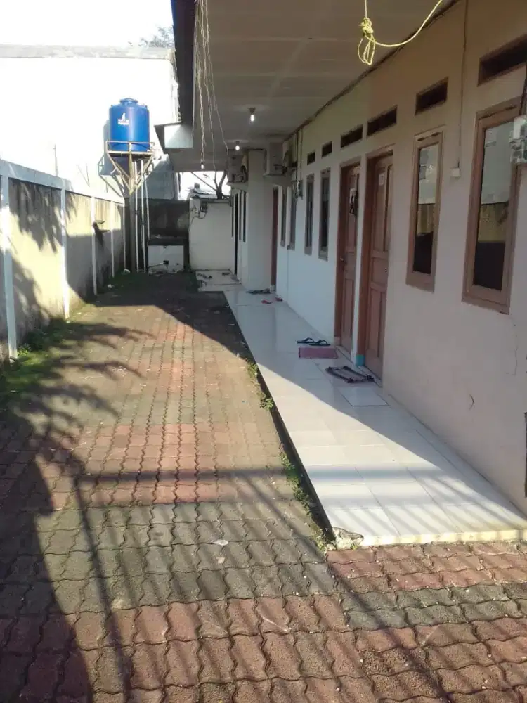 Dikontrakan/Disewakan  rumah