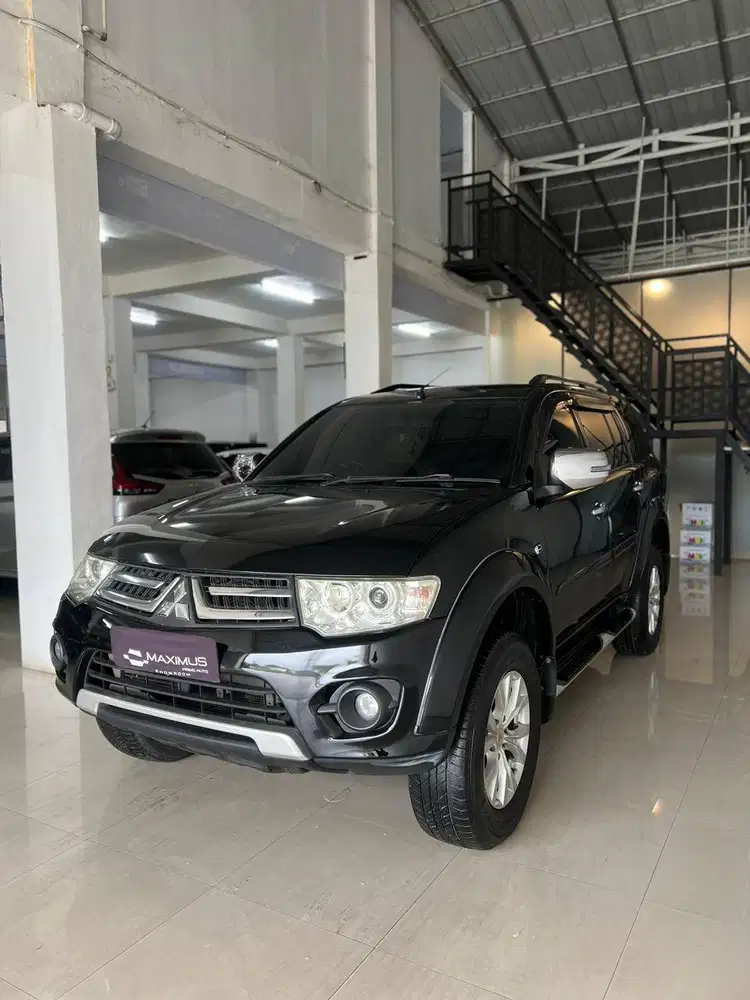 Pajero Sport 2.5 Exceed 4x2 Solar-AT 2014