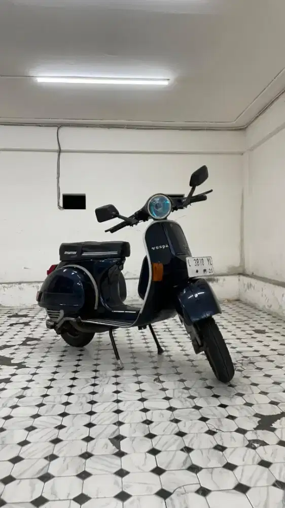 Vespa p200xe spartan