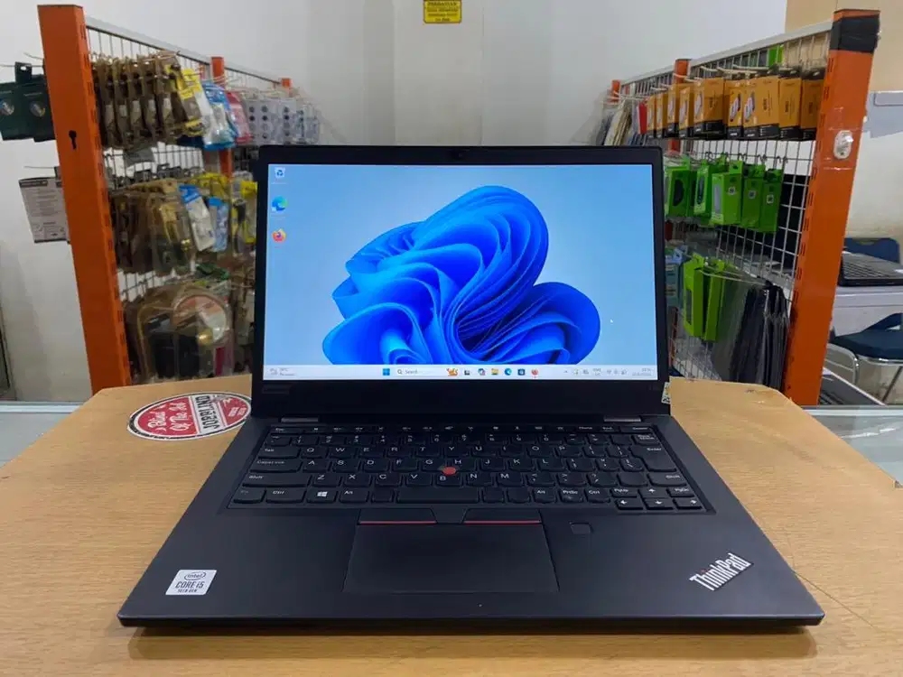 Lenovo ThinkPad L13 Core i5Gen10 Ram 16GB SSD 256GB Slim Mulus Murah