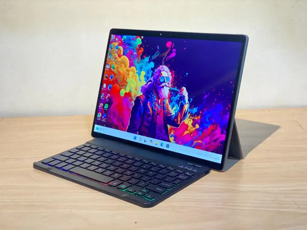 LAPTOP DELL 2in1  detachble mulus,core i5 generasi 11 ram 16gb ssd 512