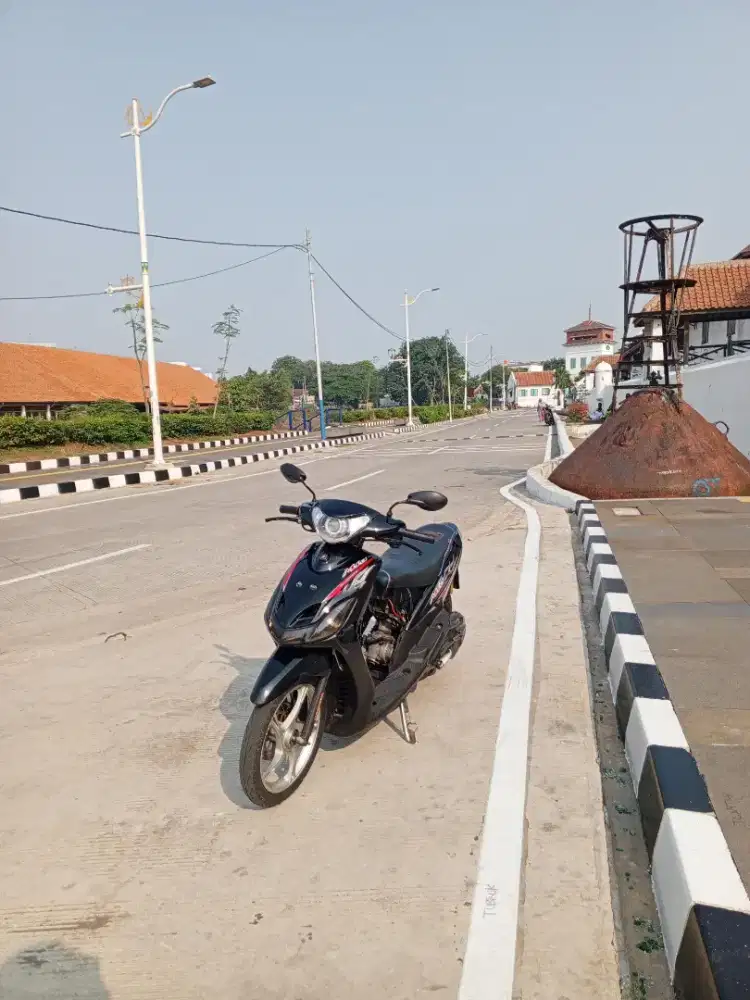 Mio apa adanya aja g ada ttup depannya