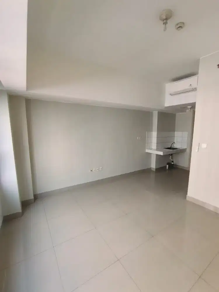 Studio Unfurnish Disewakan Apartemen Springlake View Summarecon Bekasi
