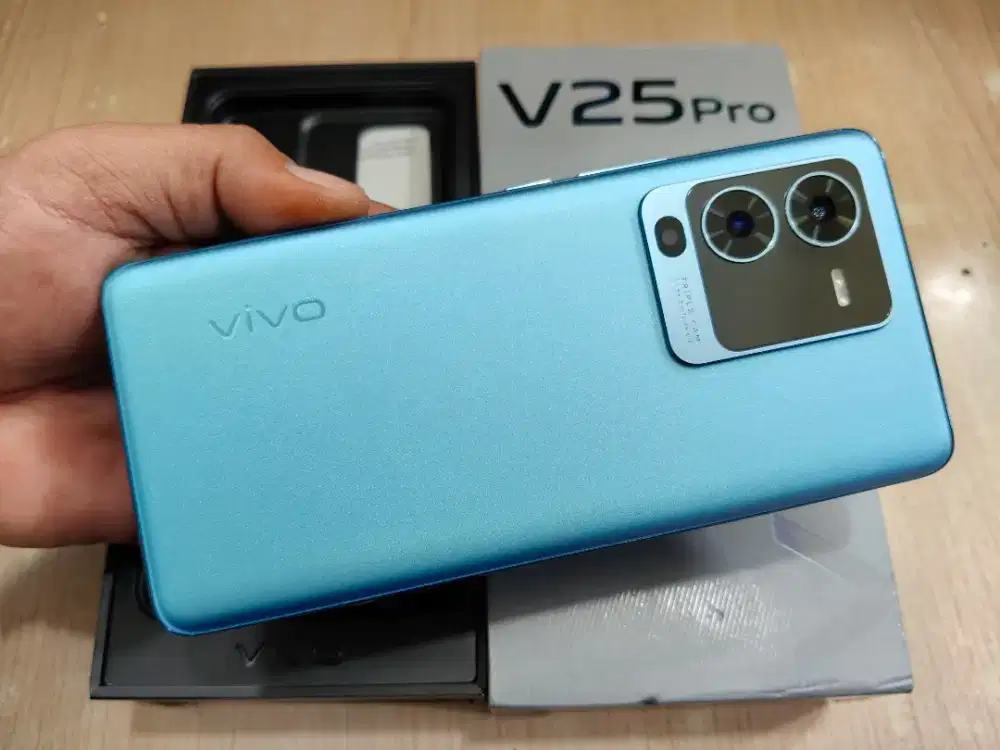 SECOND VIVO V25 PRO 12/256GB Garansi Resmi VIVO