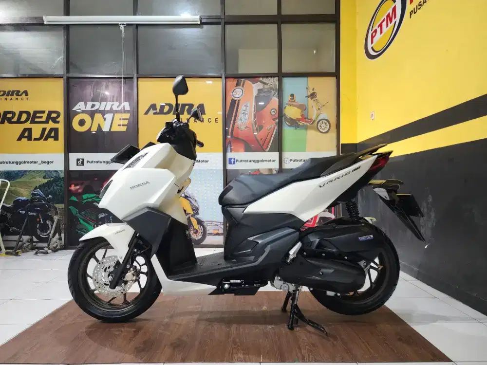 Vario 160abs 2023 exclusive