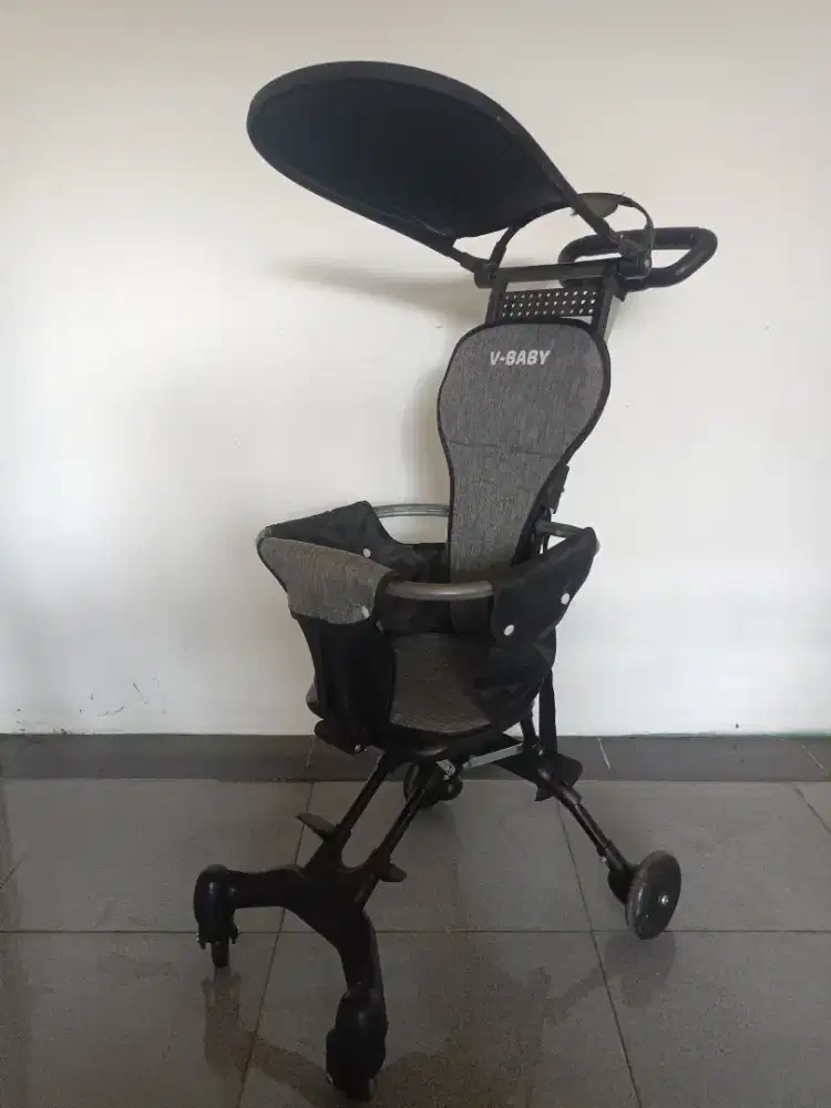 Stroller lipat bayi