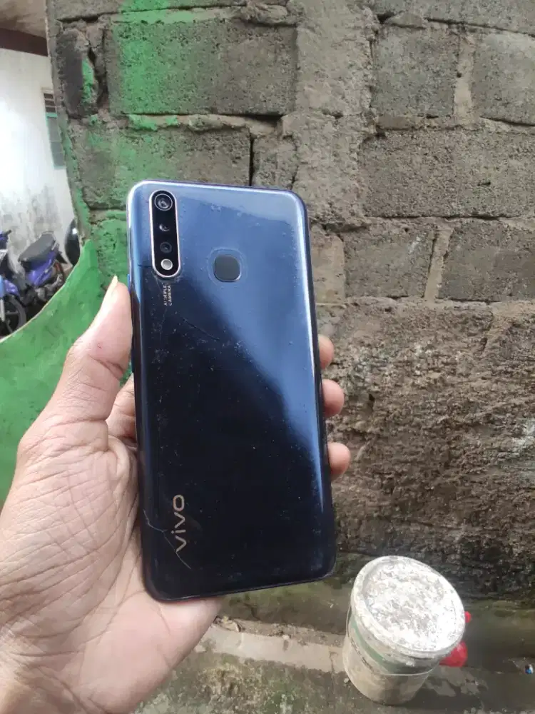 Vivo v19 6/128 no repubris