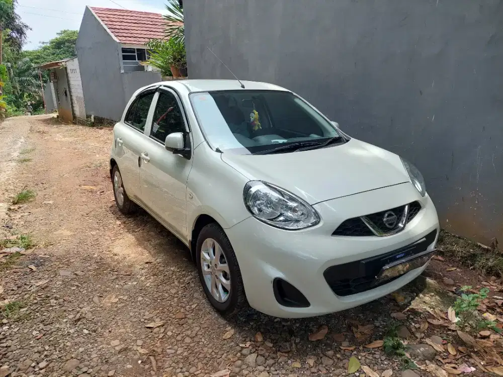 Nissan March 2017 Bensin