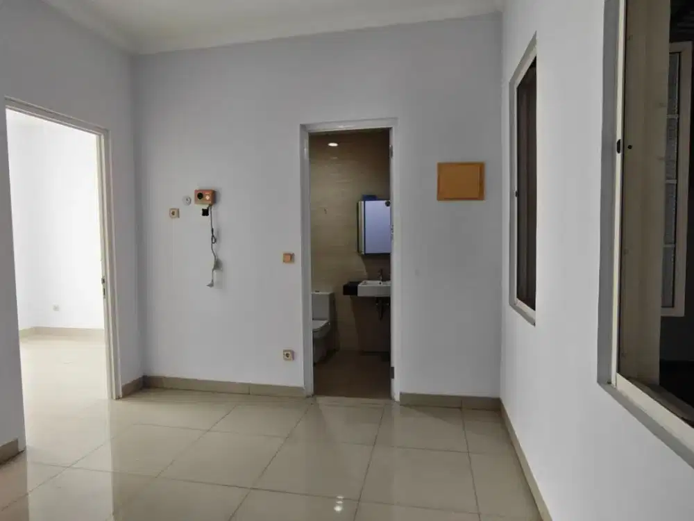 Dijual Rumah Green Lake City Cluster West Europe 8x15 Termurah 4m Kondisi Sudah Di Renovasi Cakep Dan Bagus