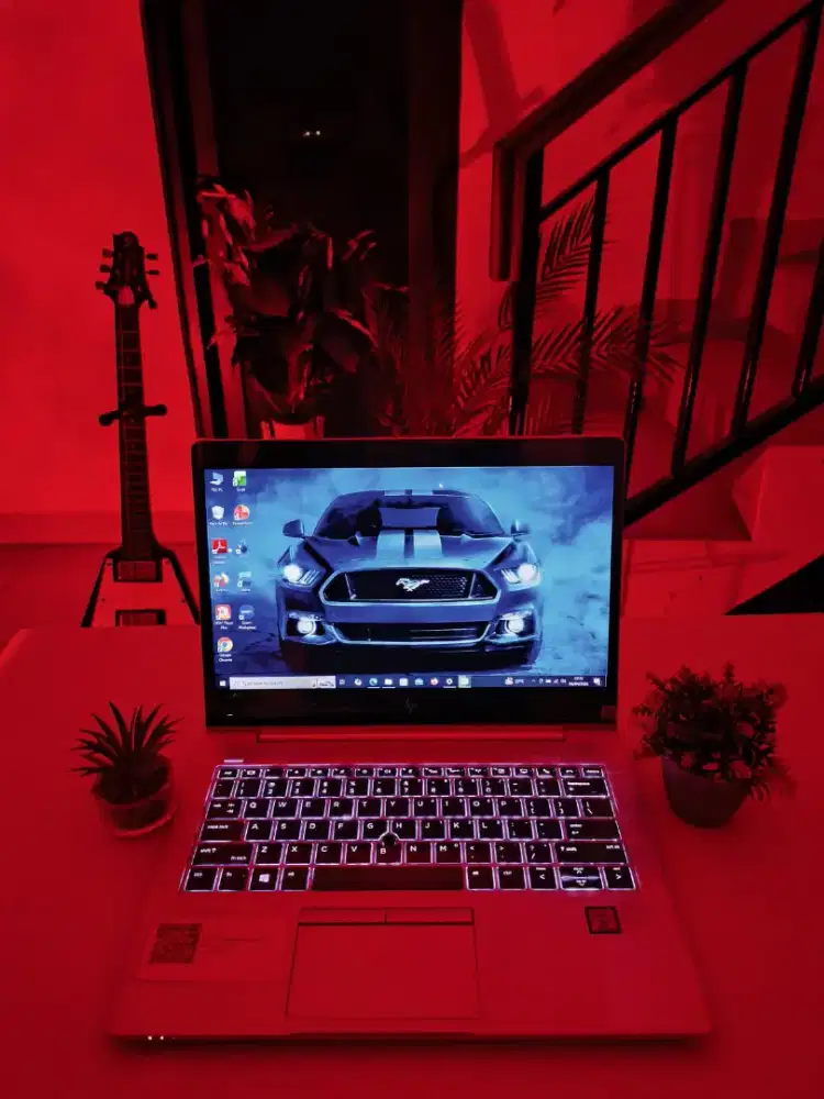 HP Elitebook 830 R70 BACKLIT Slim [RAM 8 GB/SSD 256Gb]