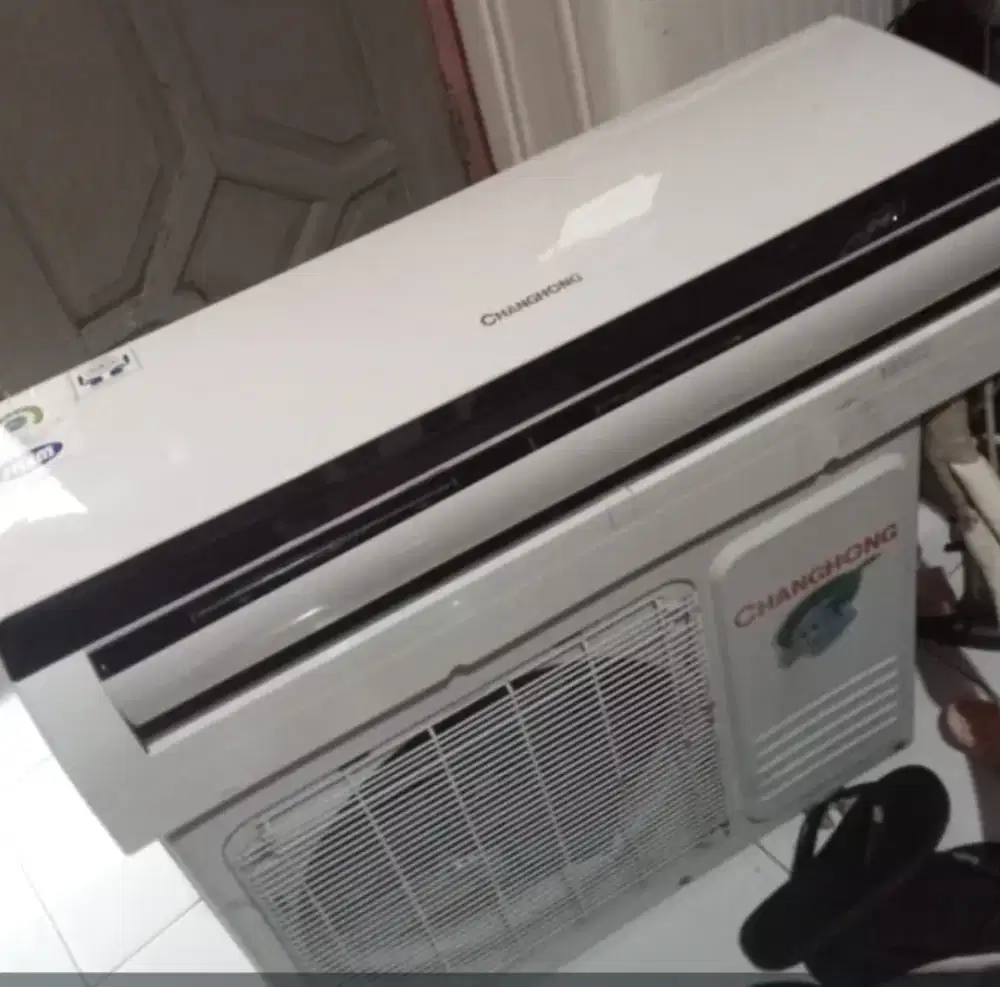 Jual ac changhong1pk lowwat 700watt kondisi 95% ori semua