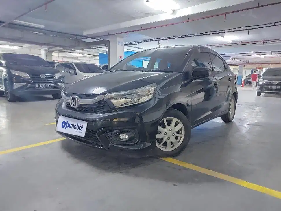 TDP 7,JT, Honda Brio Satya 1.2 E Bensin-AT Hitam 2019