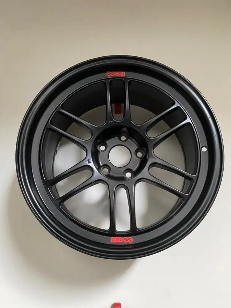 Velg Enkei RPF1  r18 L9,5 ET 15 Rare Spec