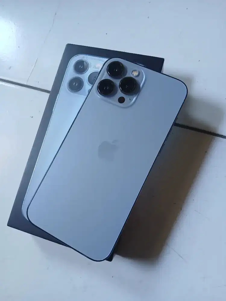 Iphone 13 promax ibox lengkap mulus seperti baru