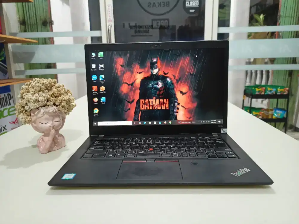 Laptop bekas Lenovo Thinkpad T480s Ram 8 GB, Intel Core i5-Gen8