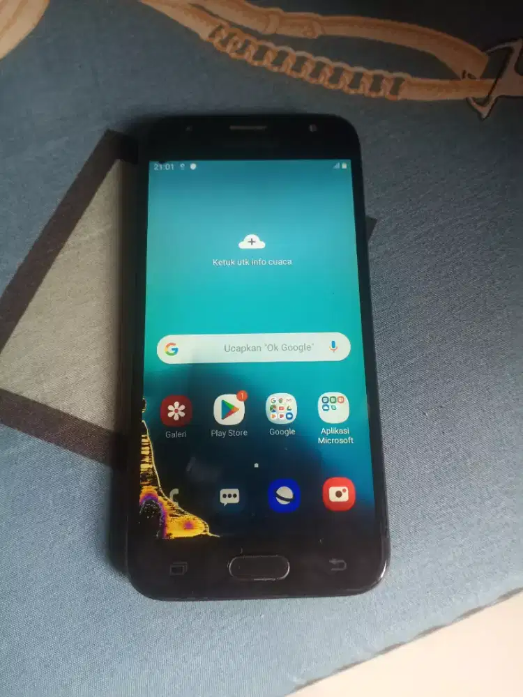 Hp Samsung j3pro mulus normal tinggal pk