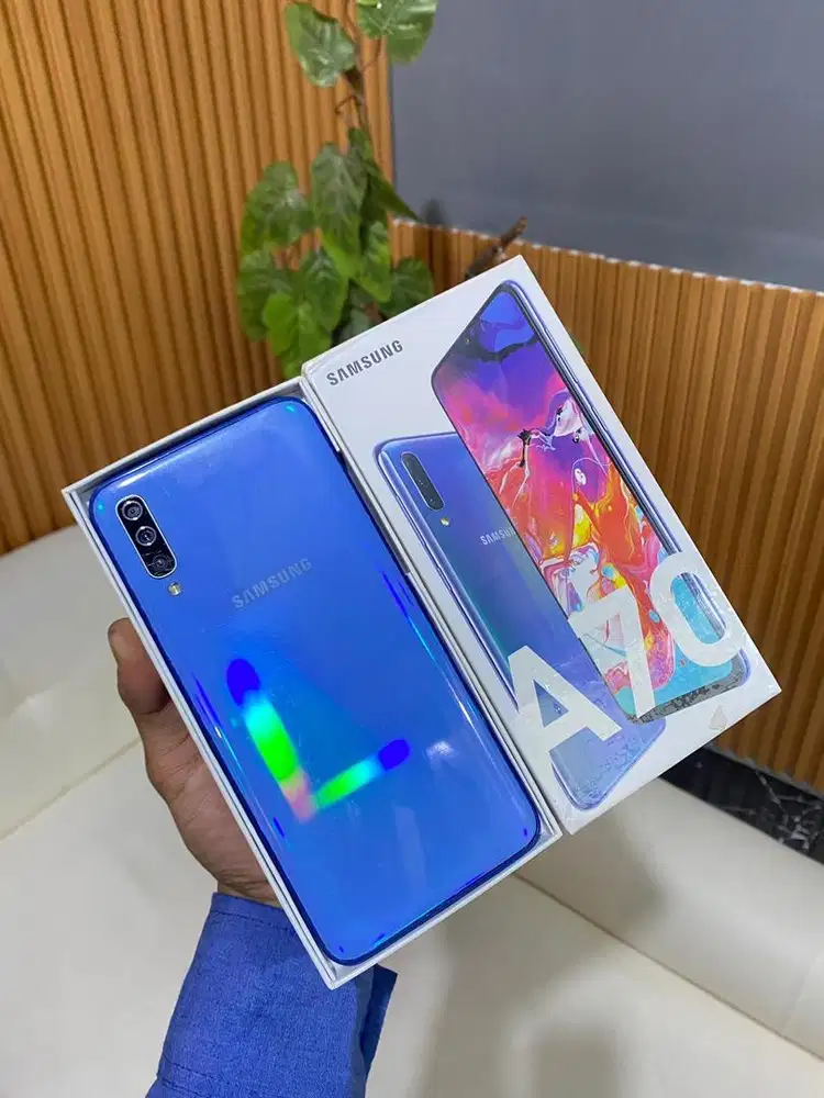 Samsung A70 6/128gb fullset