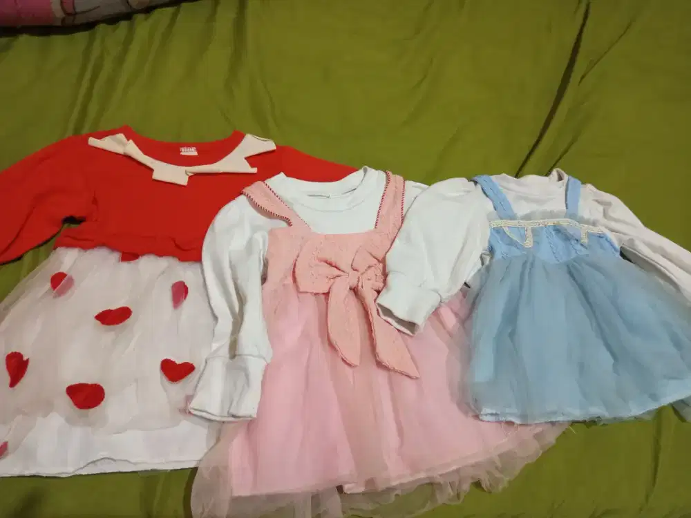 Preloved baju anak cewek 1tahun