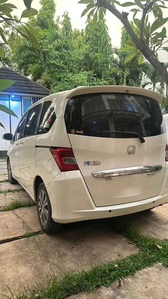 Honda Freed 2012 Bensin