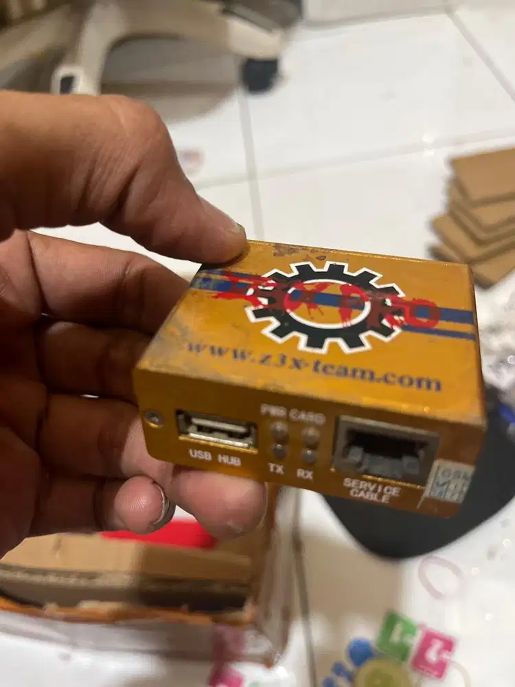 Box z3x buat flash hp sams blom activasi ya