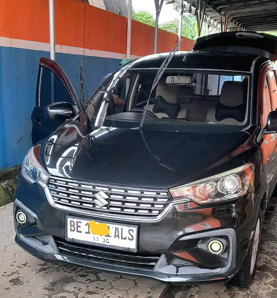 Ertiga GL Matic Istimewa