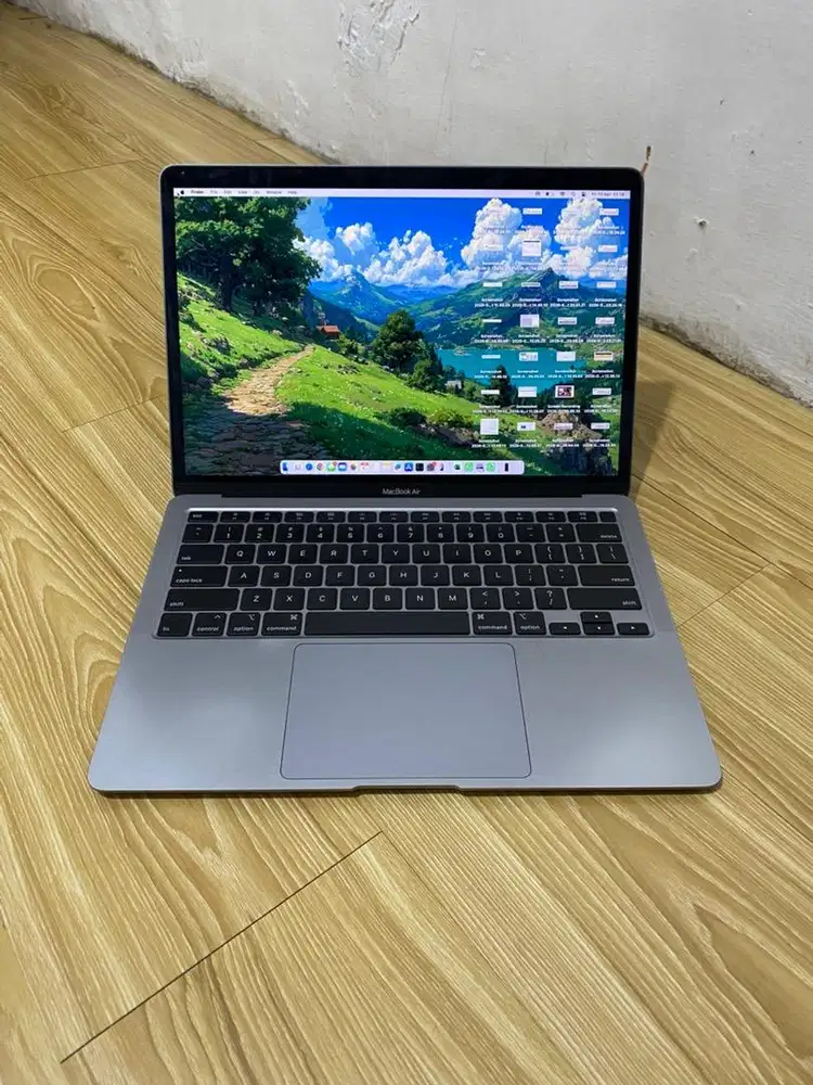 Laptop Apple Macbook Air 2020 8/128GB Space Gray pemakaian pribadi