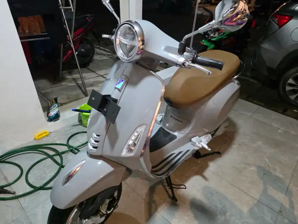 vespa primavera iget 150 abs  A/T