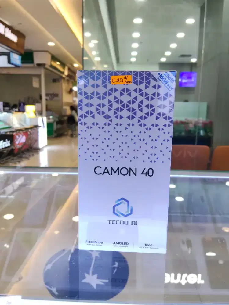 New Techno camon 40 8/256