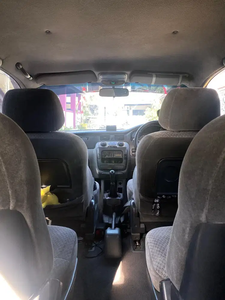 Hyundai Trajet 2001 Bensin