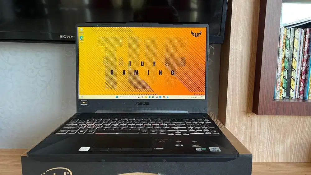 Laptop Asus TUF Gaming F15 i5 RAM 8GB SSD 477GB Mulus