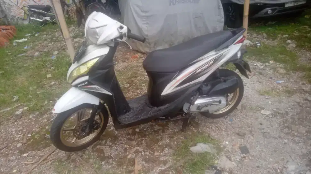 Honda spacy 2011