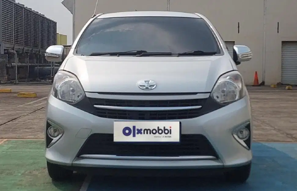 TDP 4,JT, Toyota Agya 1.0 G Bensin-AT Silver 2016