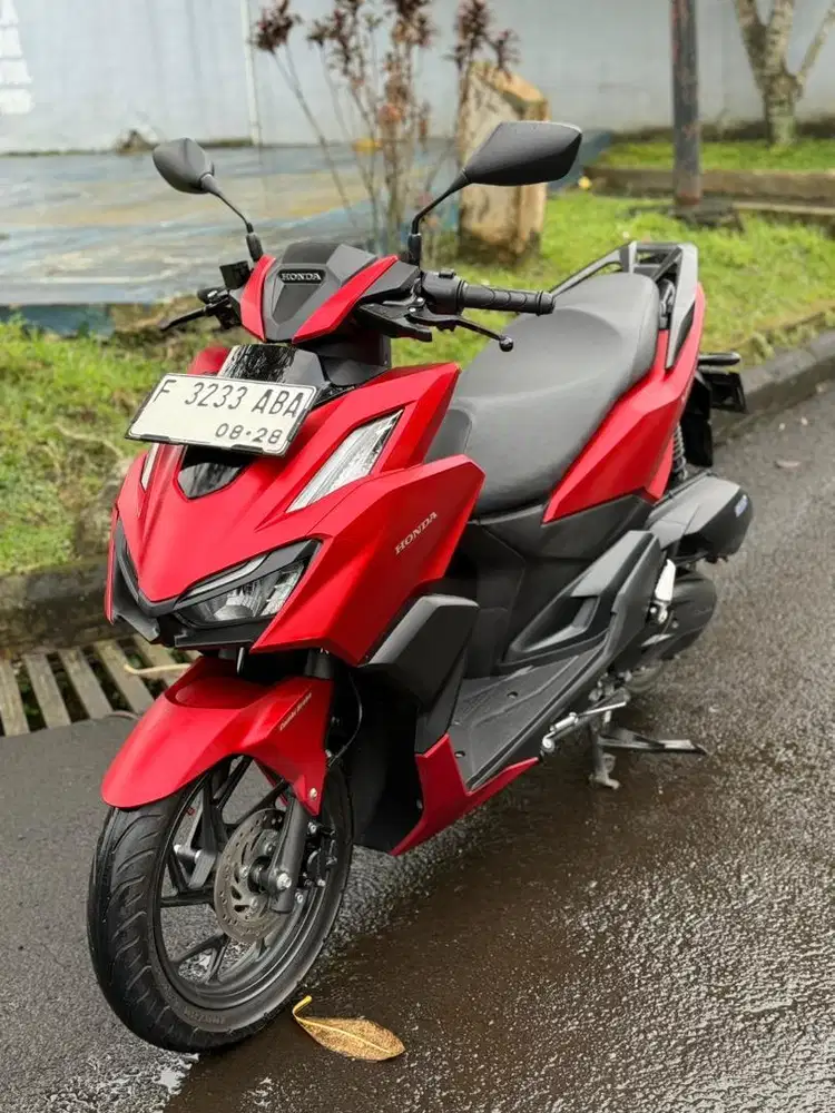 Honda Vario 160 CBS Thn 2023 KM 5rb Mulus 99%