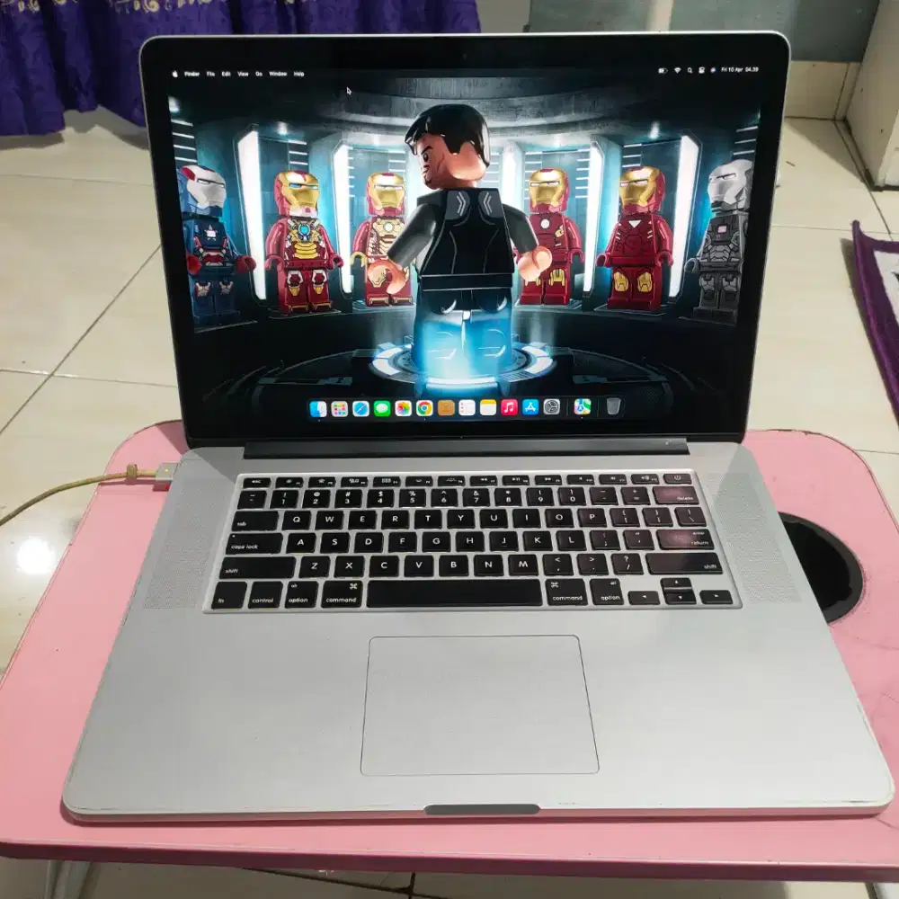 Macbook Pro Retina 15 Inc Core i7 Ram 8GB SSD 256GB Os Ventura