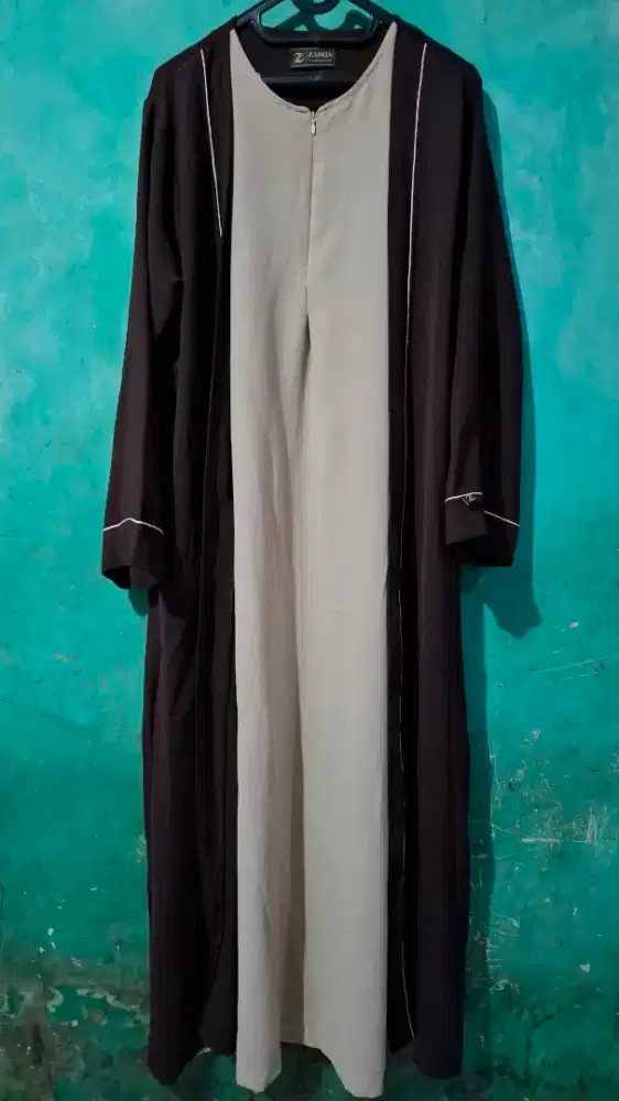 ABAYA CRINKLE BY ZARQA